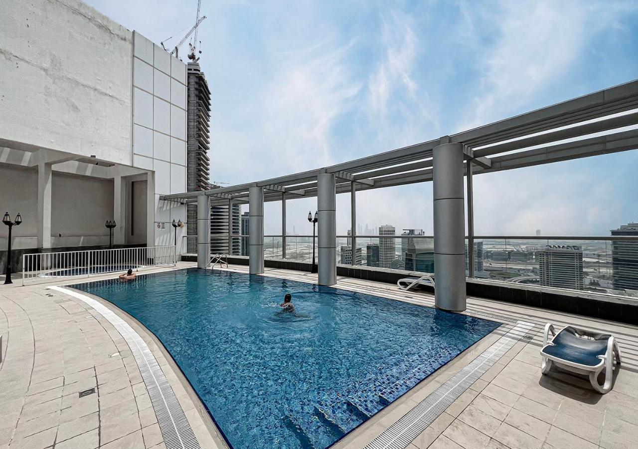 Lux 2bd In Heart Of Downtown, 2 Mins Walk To Mall - Burj Al Nujoom * Dubai