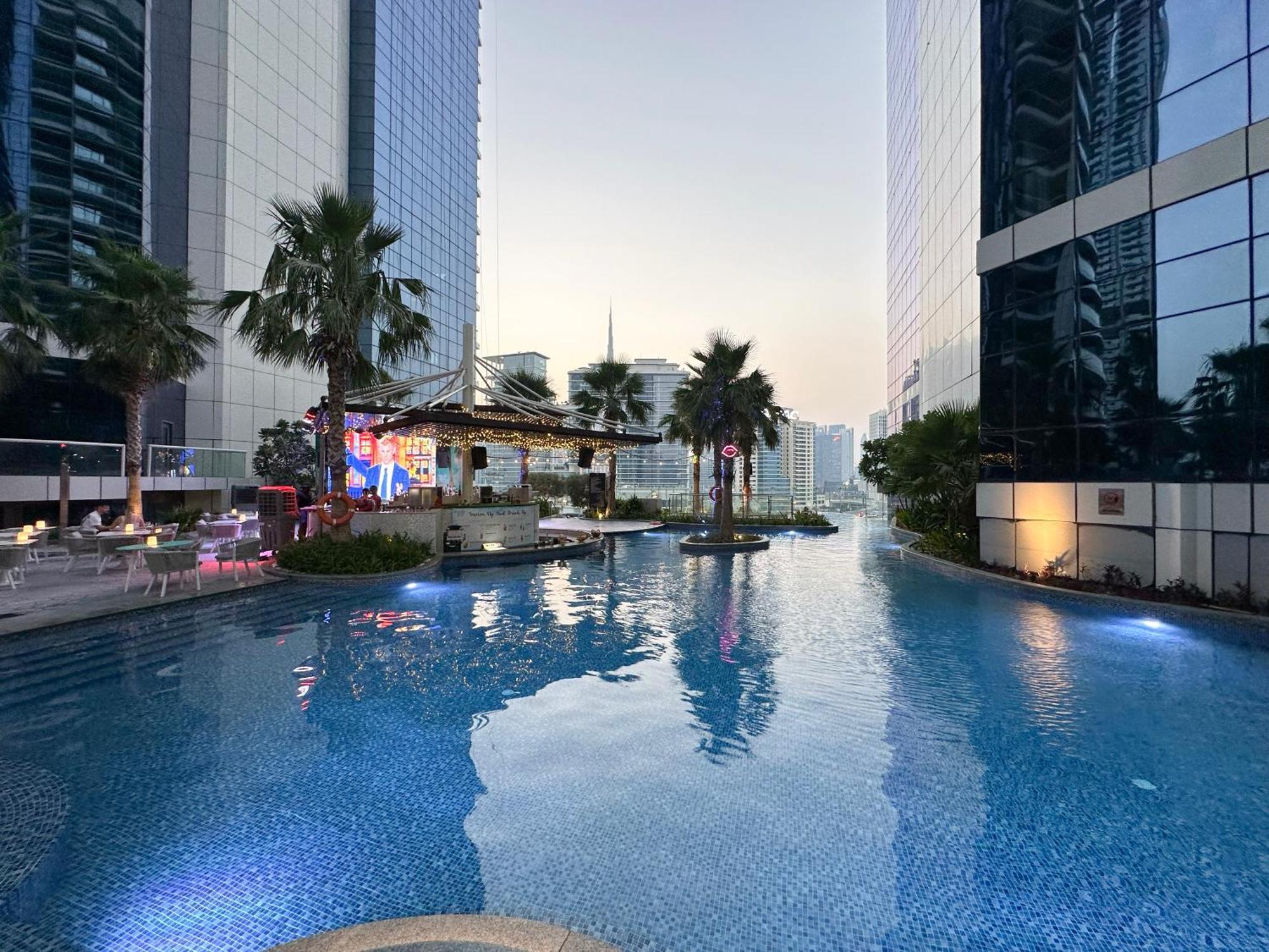 Apartment Luxurious 2bdr In Paramount Towers With Burj Khalifa Views Dubai