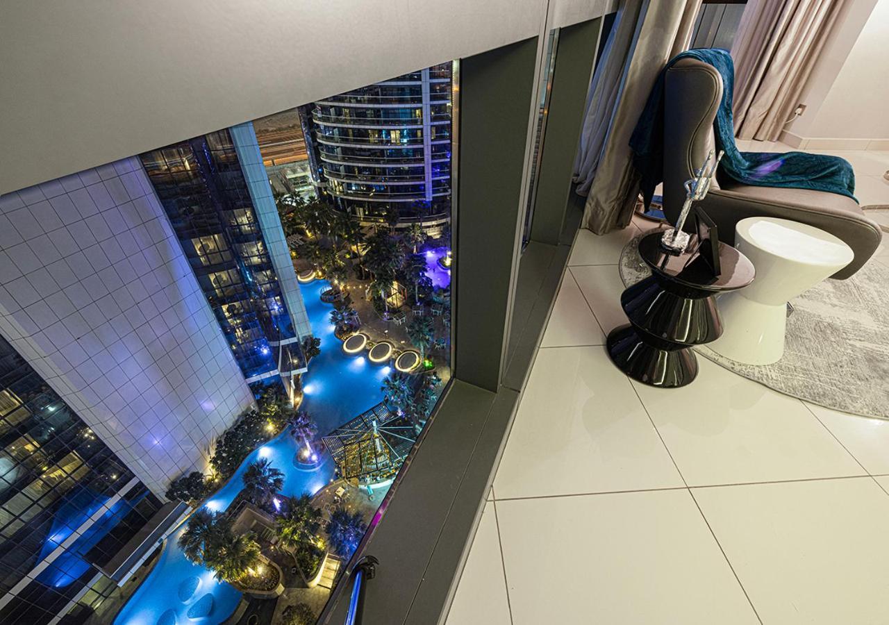 Luxurious 2bdr In Paramount Towers With Burj Khalifa Views Apartment Dubai