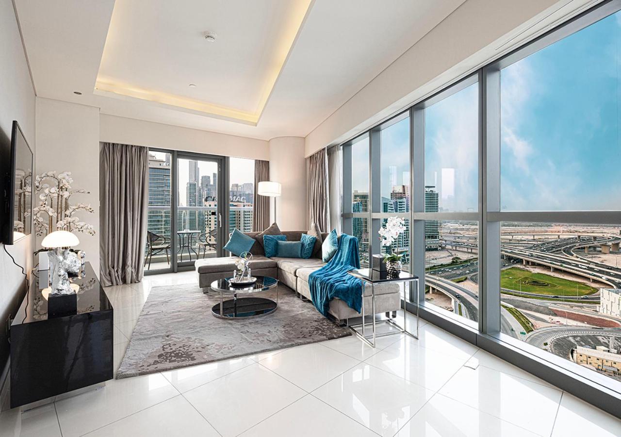 Luxurious 2bdr In Paramount Towers With Burj Khalifa Views Apartment *