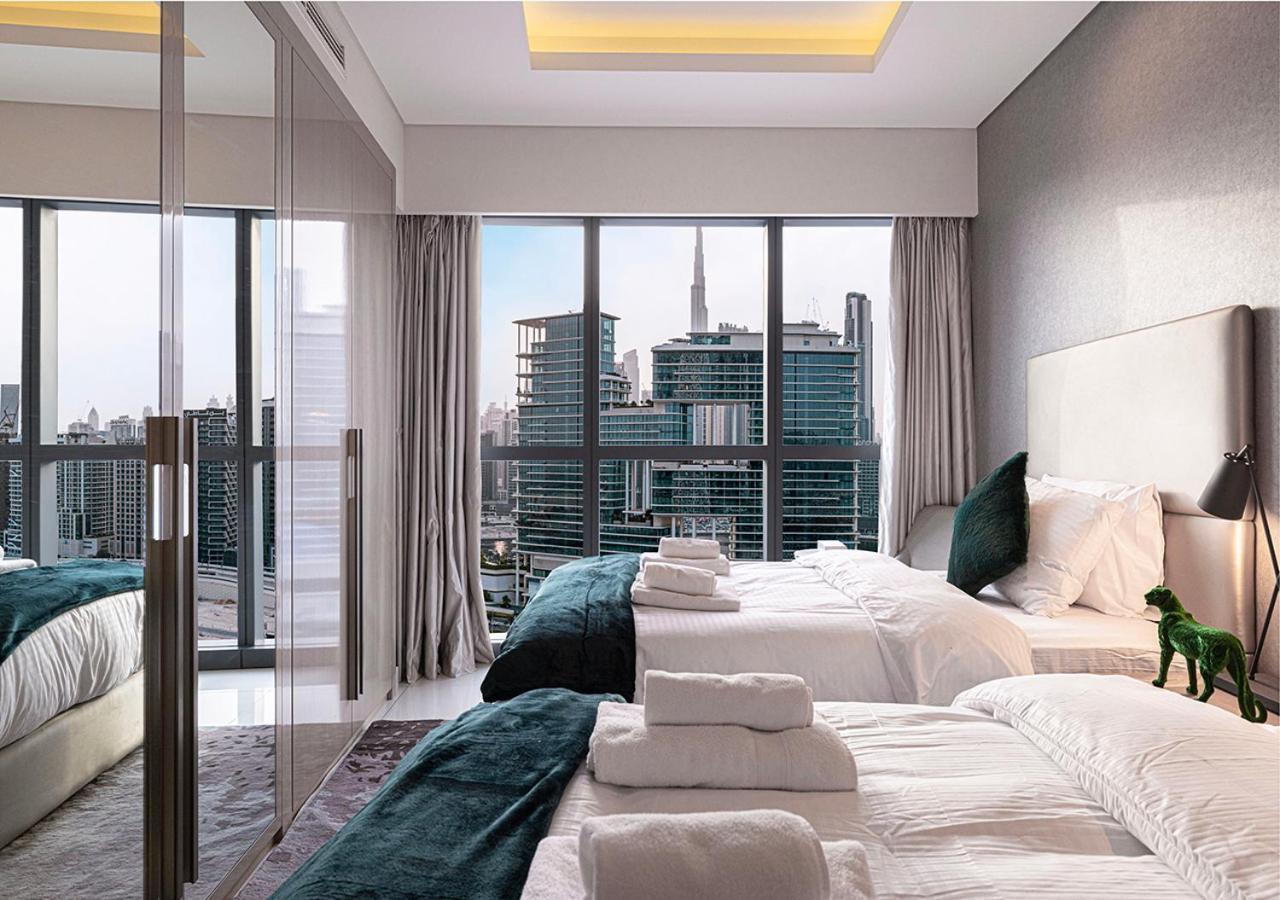 Apartment Luxurious 2bdr In Paramount Towers With Burj Khalifa Views Dubai
