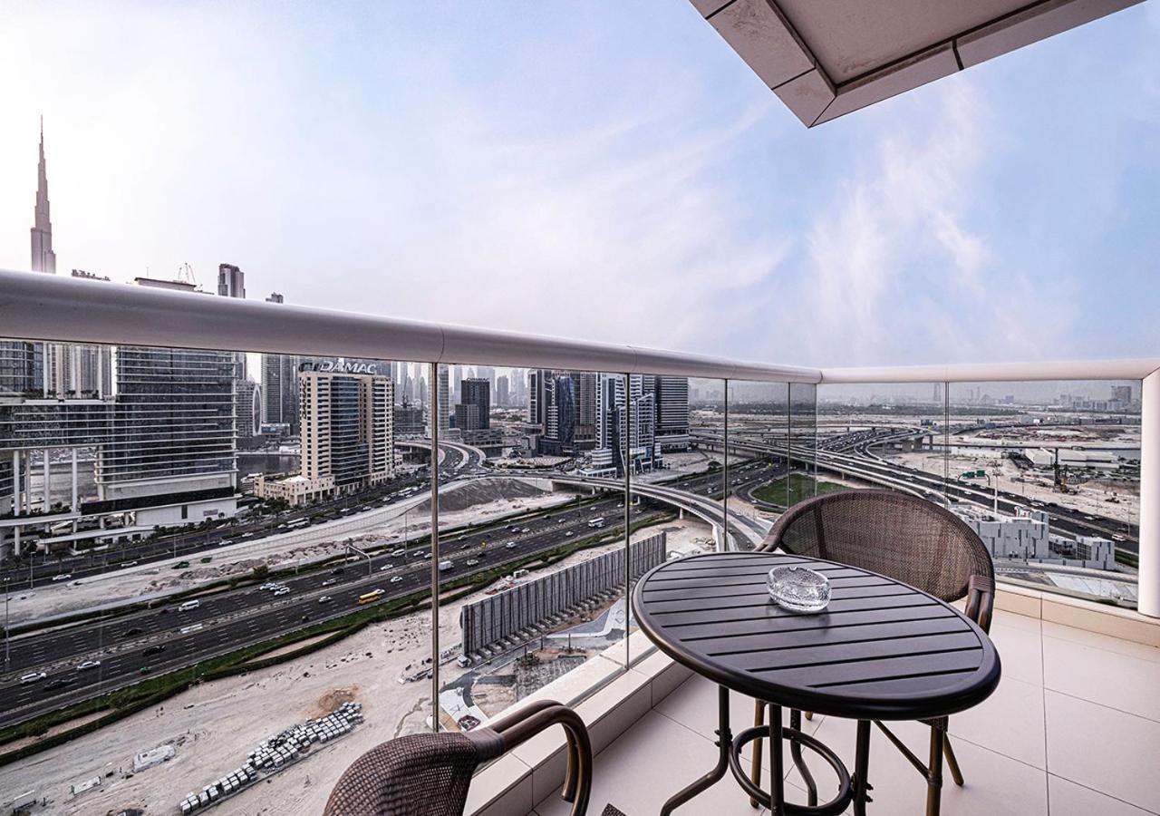 Luxurious 2bdr In Paramount Towers With Burj Khalifa Views Apartment