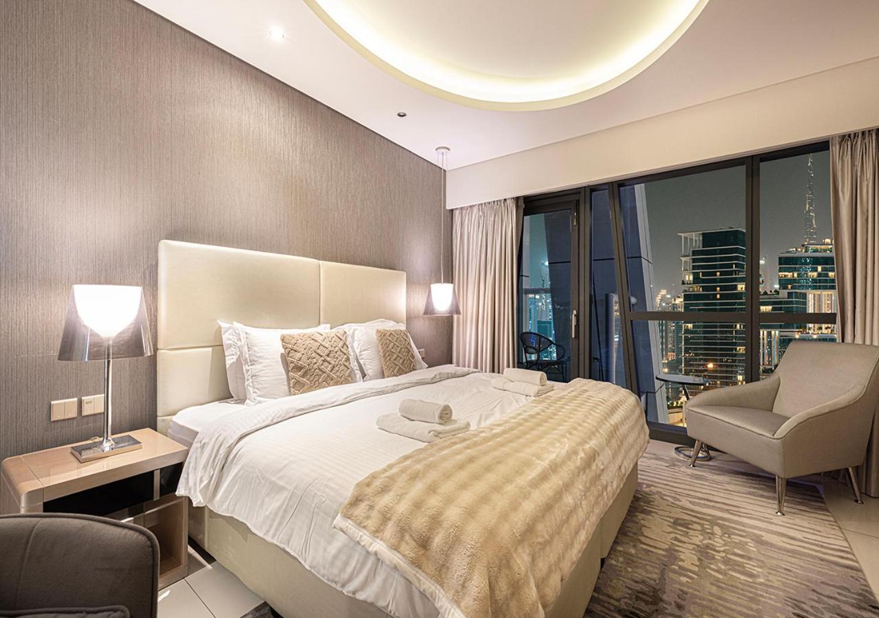 Luxurious 2bdr In Paramount Towers With Burj Khalifa Views