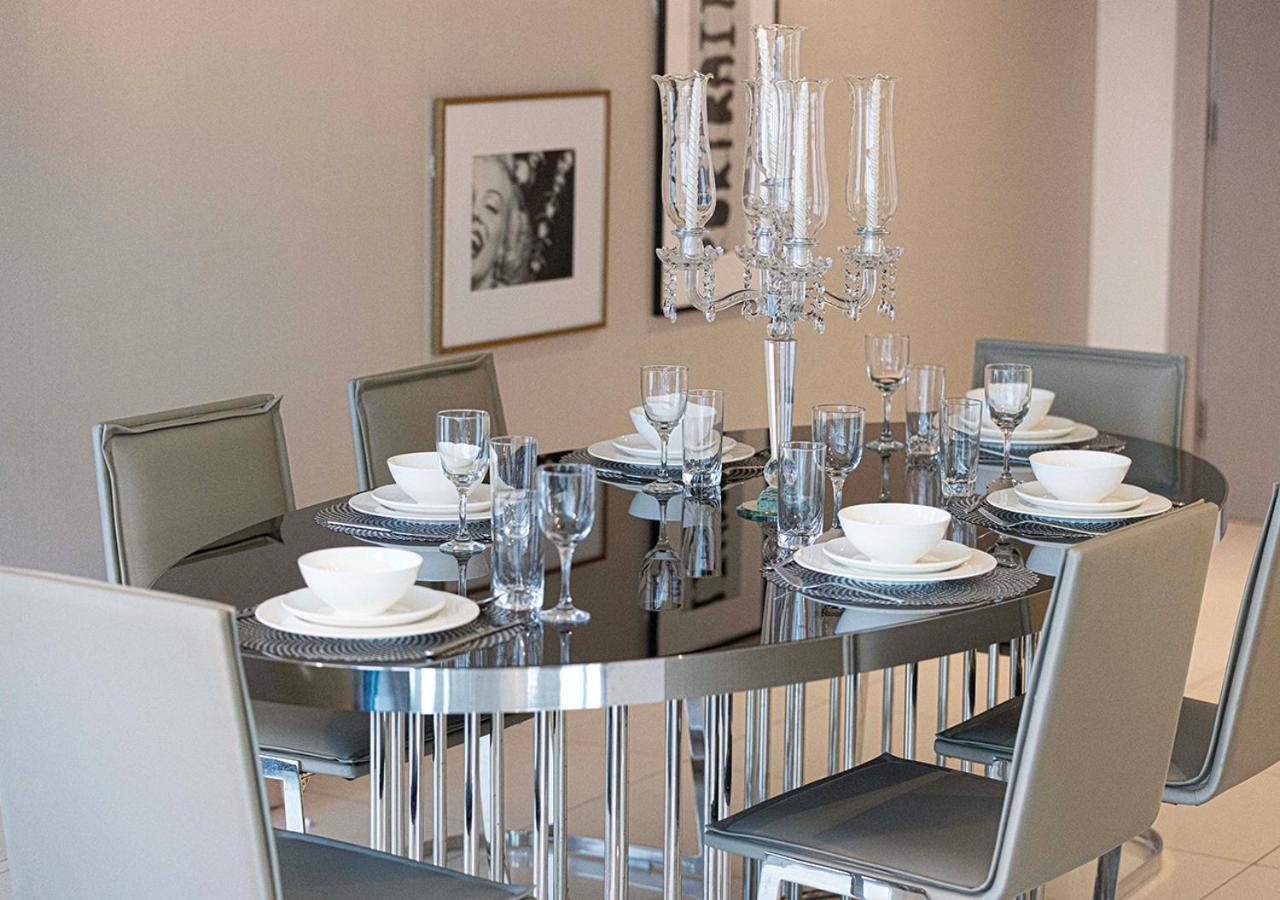 Luxurious 2bdr In Paramount Towers With Burj Khalifa Views *