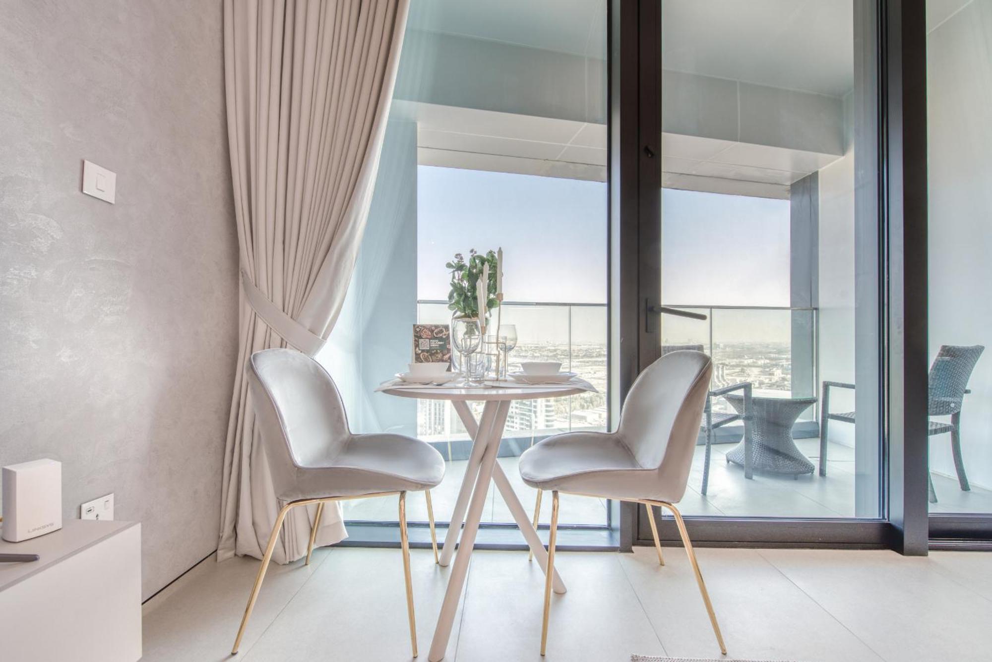 Timeless 1br At The Address Residences By Deluxe Homes