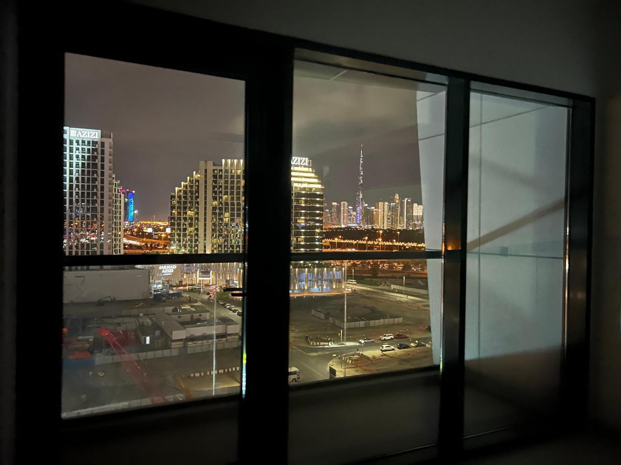 Modern With Burj Khalifa Views & Infinity Pool * Dubai