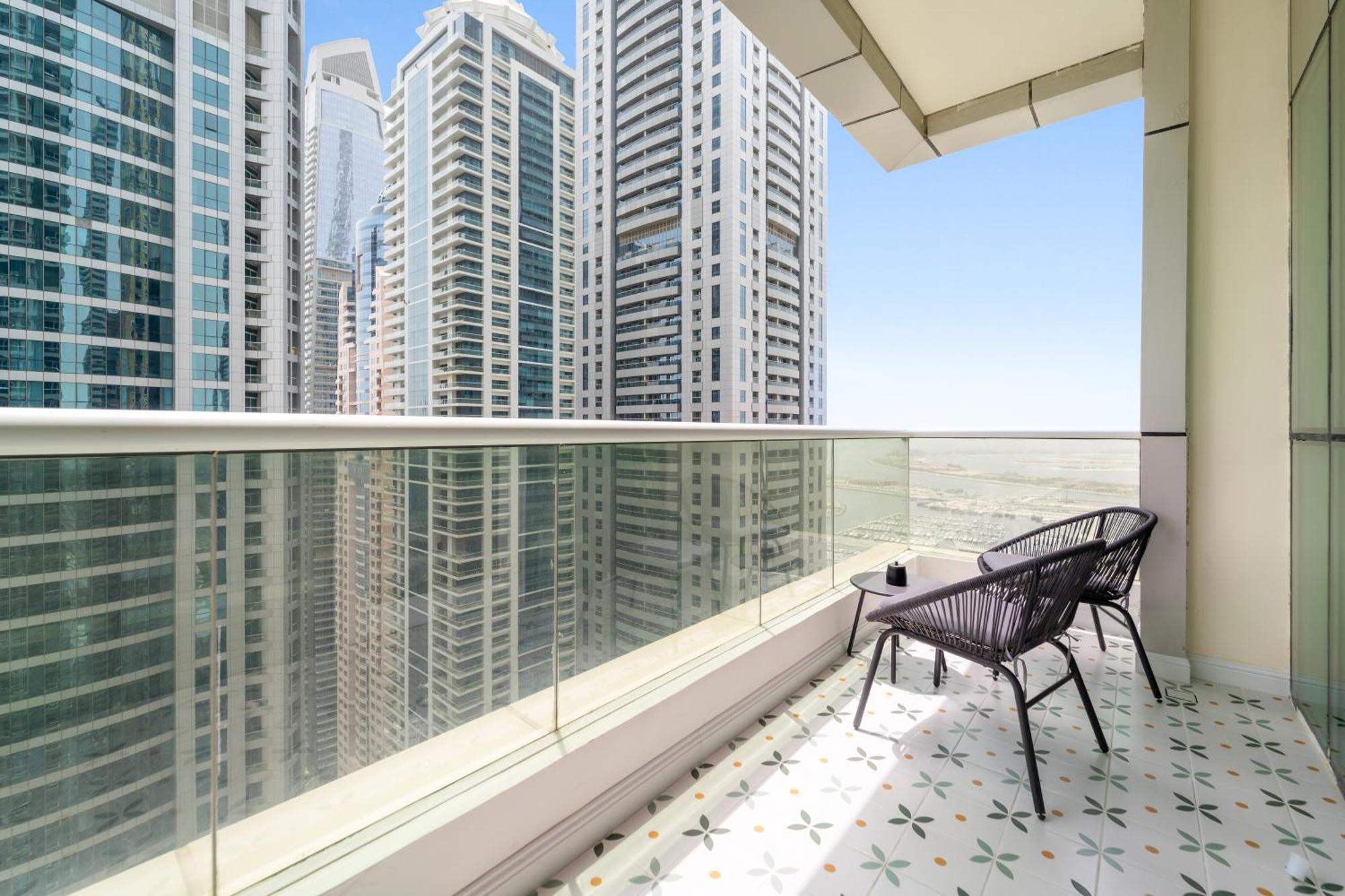 Stunning 1br Close To Marina Walk Apartment