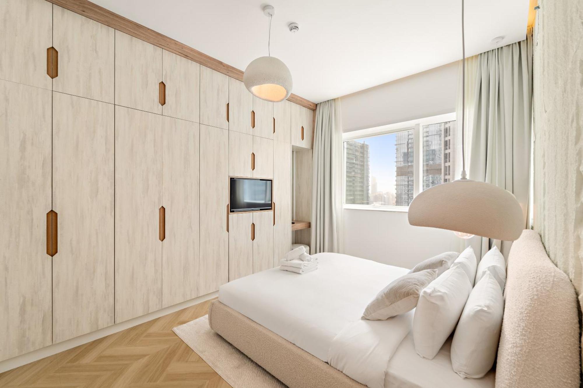 Stunning 1br Close To Marina Walk