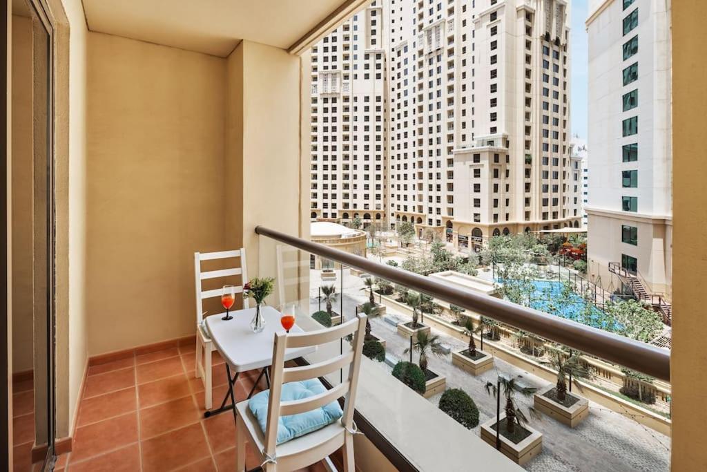 Apartment Luxury 1 Bedroom In Jbr With Access *