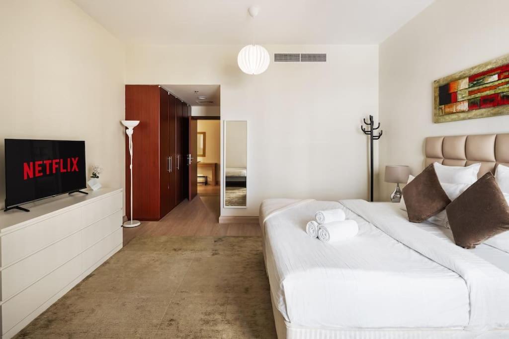 Apartment Luxury 1 Bedroom In Jbr With Access