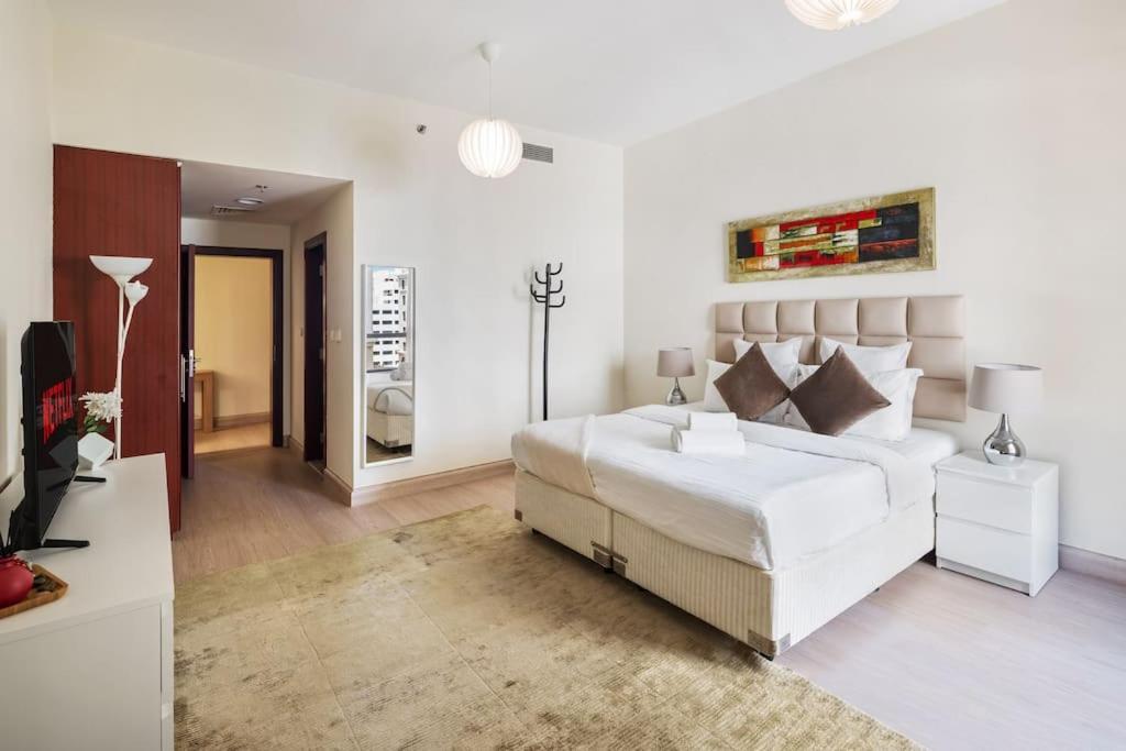 Apartment Luxury 1 Bedroom In Jbr With Access *