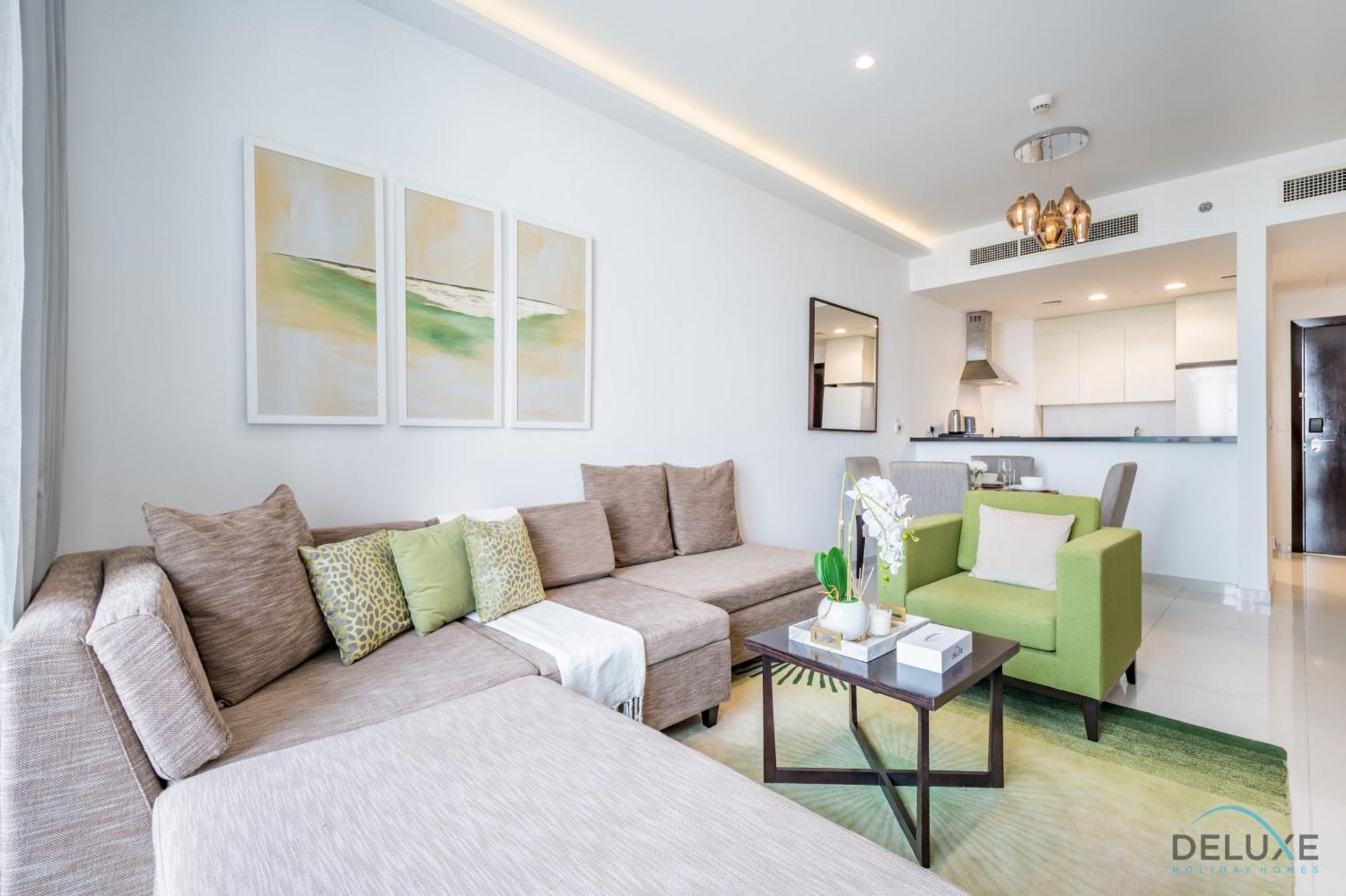 Cosmopolitan 1br In Celestia B, South By Deluxe Homes Apartment *
