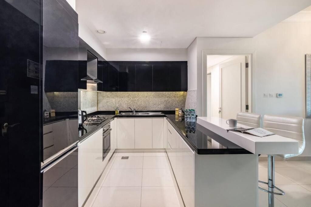 First Class 3br Elegance And Grandeur * Dubai