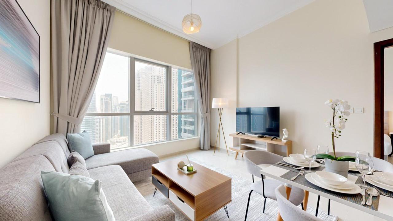 Apartment Bay - One Bedroom With Marina View