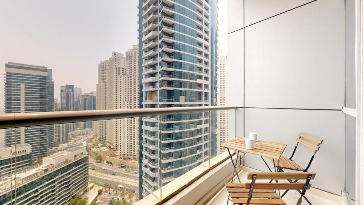 Bay - One Bedroom With Marina View Apartment
