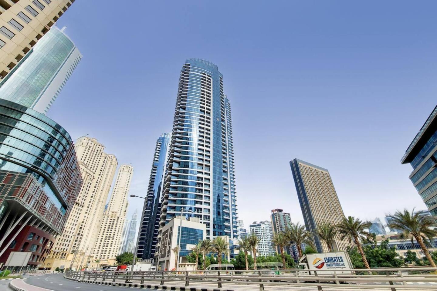 Bay - One Bedroom With Marina View *