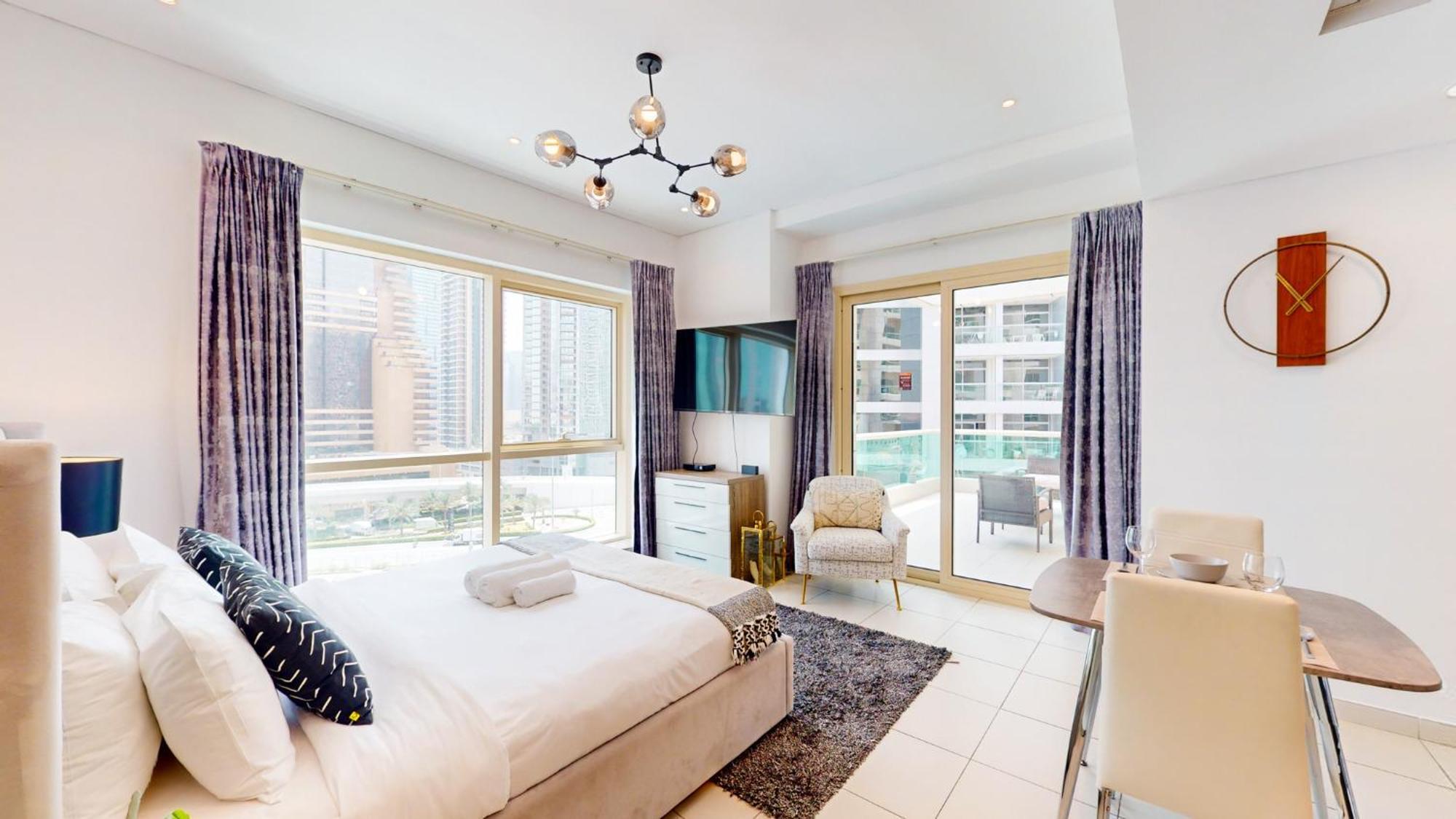 Apartment Royal Oceanic Tower 1 - Spacious *