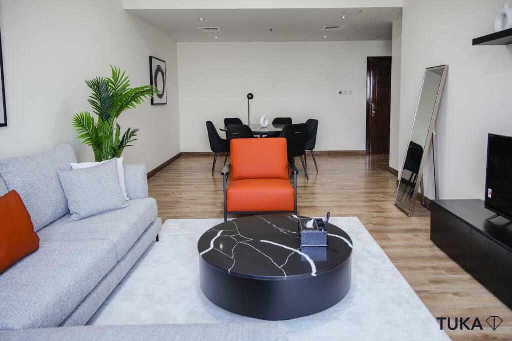 Apartment 3-bhk - Marina - 44th Floor - 5mins To Dubai