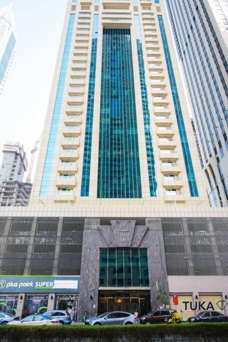 3-bhk - Marina - 44th Floor - 5mins To