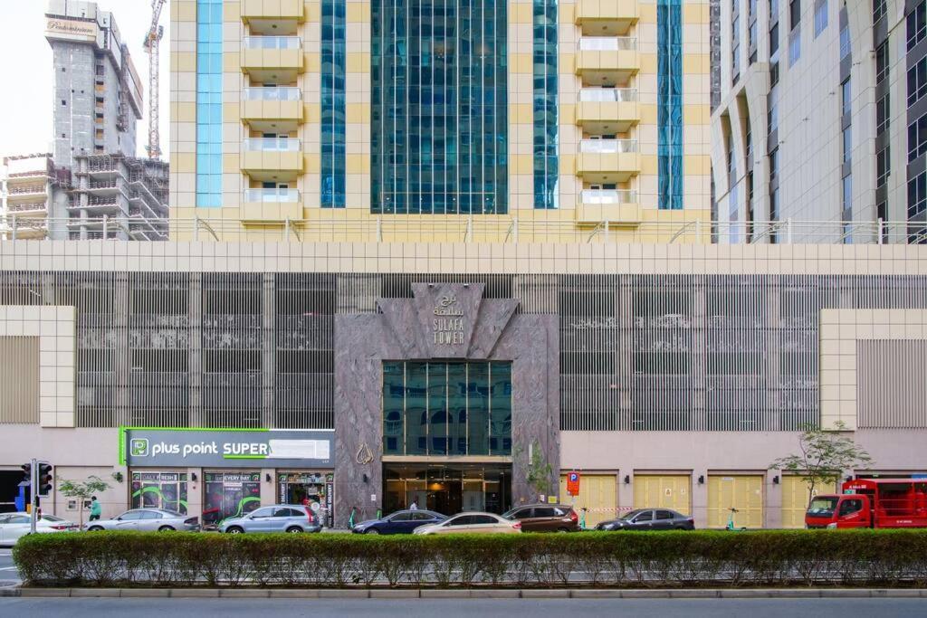 3-bhk - Marina - 44th Floor - 5mins To * Dubai
