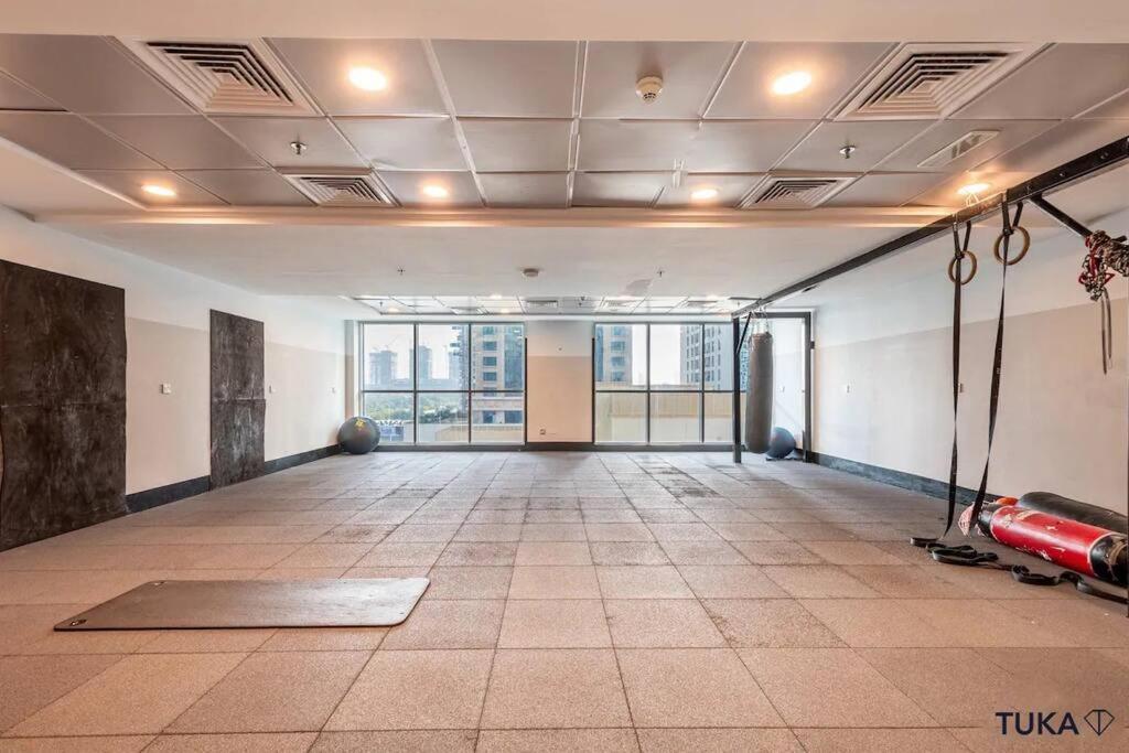 3-bhk - Marina - 44th Floor - 5mins To Apartment *