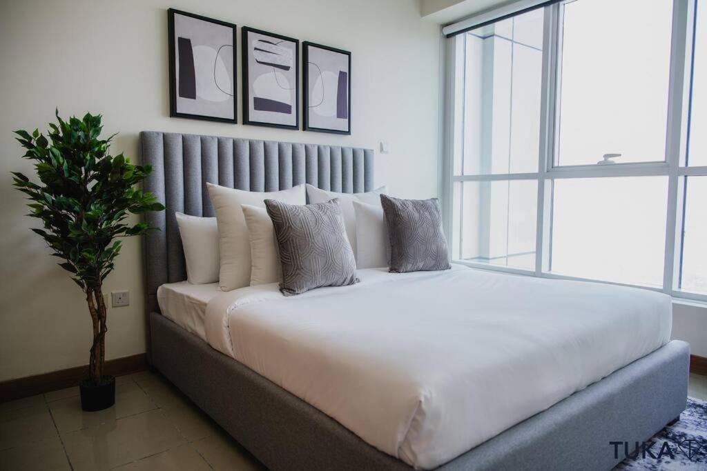 Apartment 3-bhk - Marina - 44th Floor - 5mins To Dubai