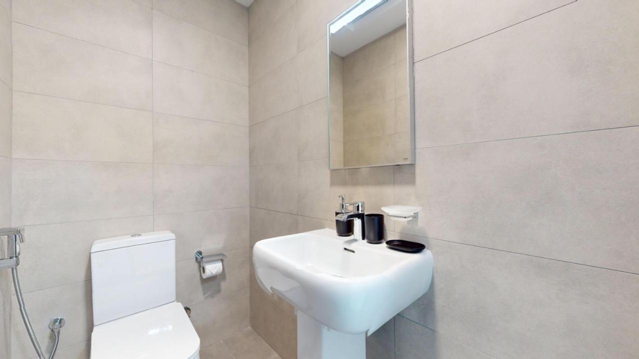 Uni Estate - Elegant One Bedroom Apartment Dubai
