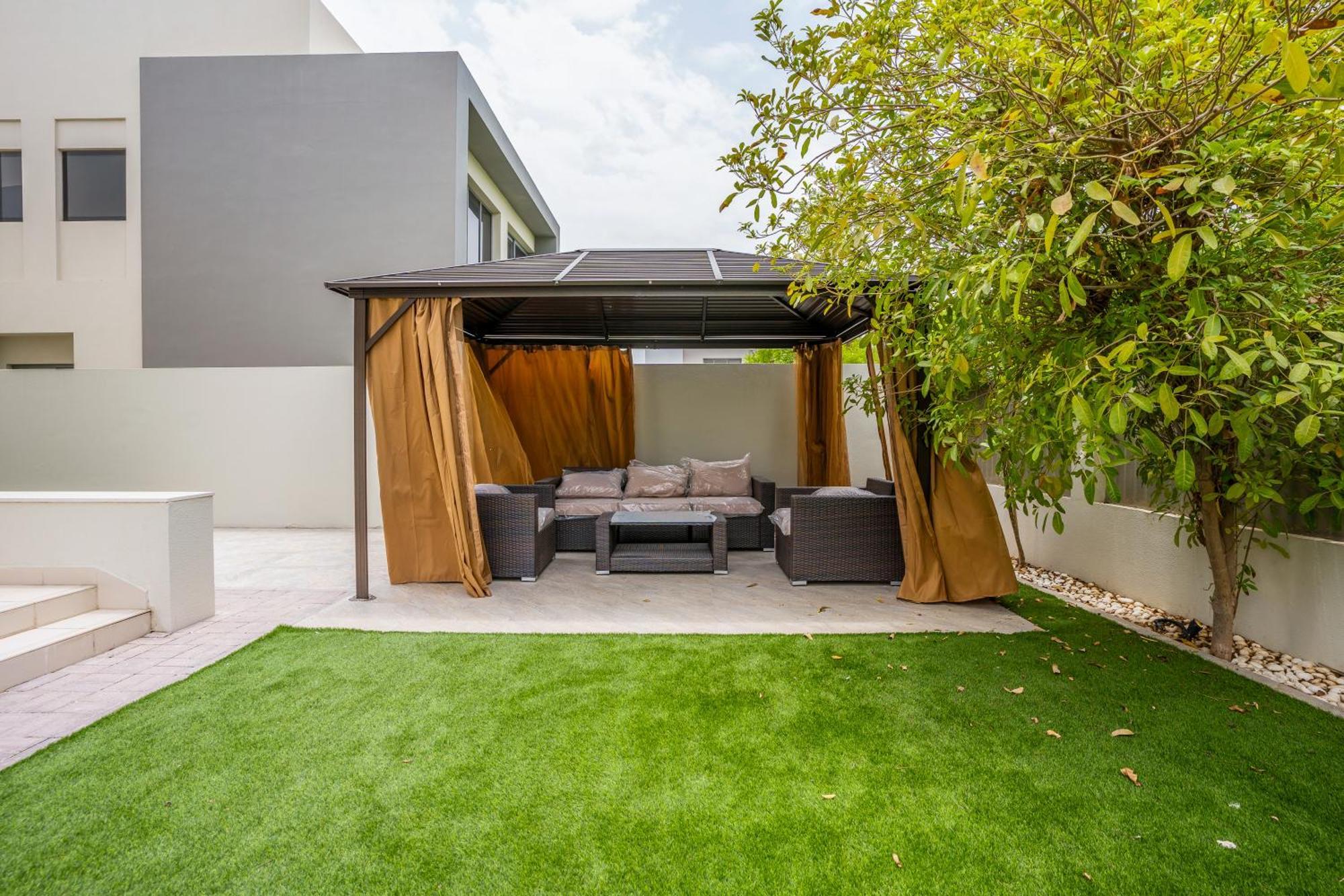 Newarabian Hills Sidra * Dubai