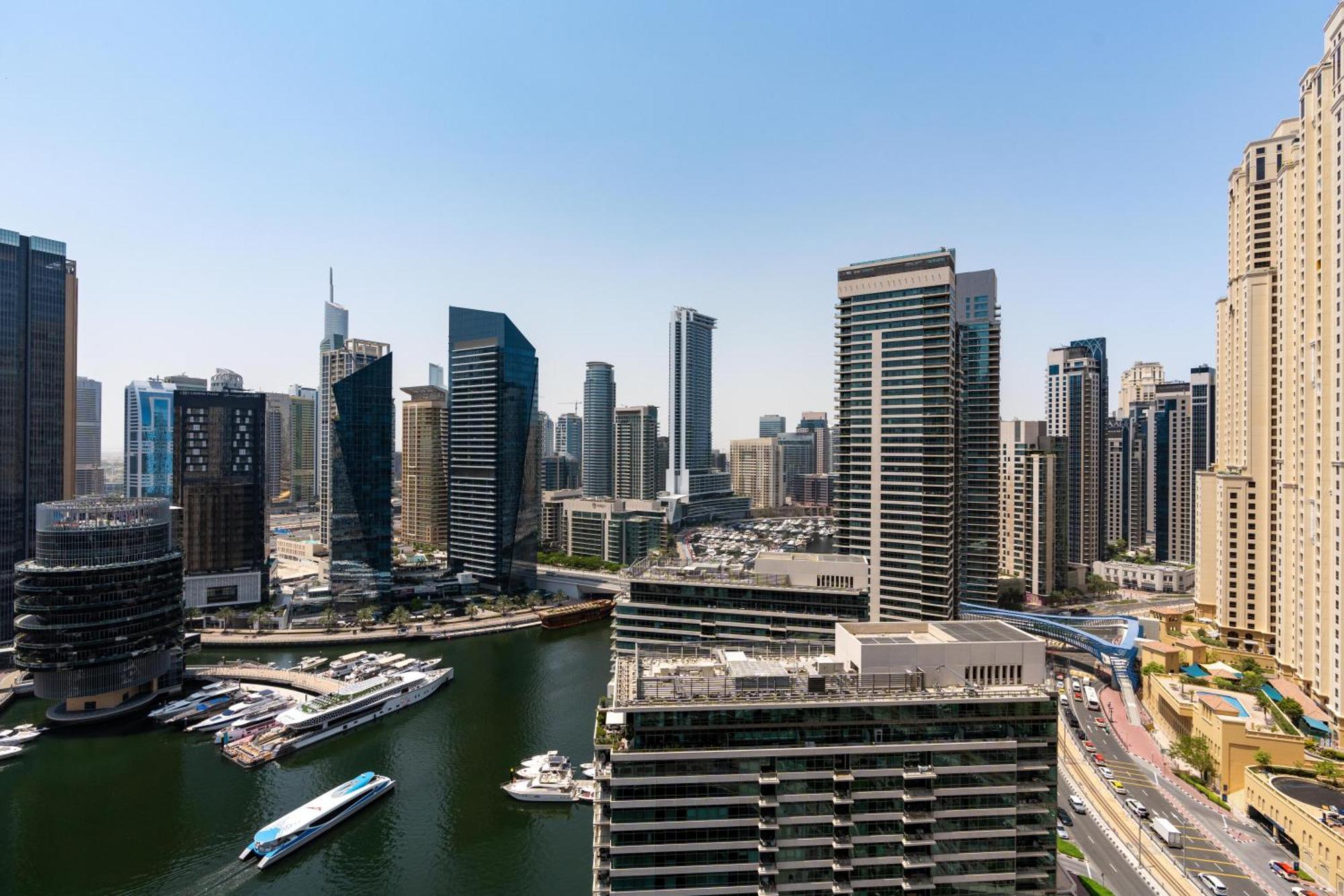 Apartment Vacay Lettings - Bay Tower -