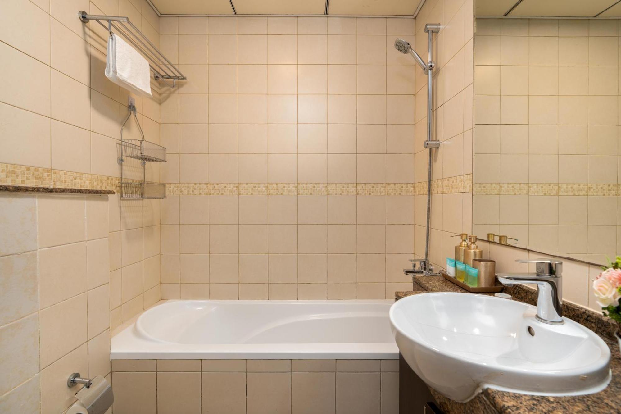 Vacay Lettings - Bay Tower -