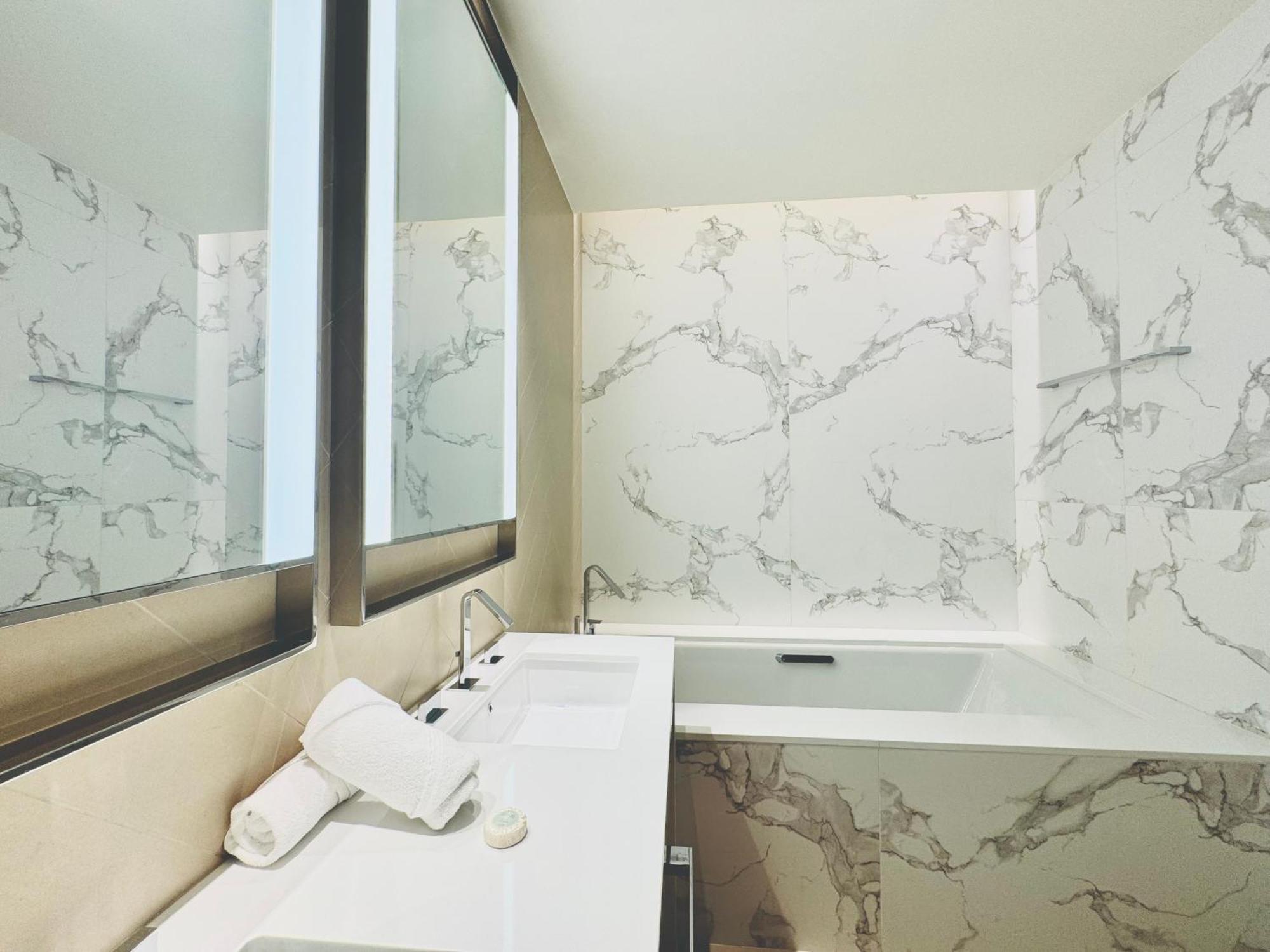 Vista Luxe 3 Bedroom At Address Opera I Burj Khalifa & Fountain Views Dubai