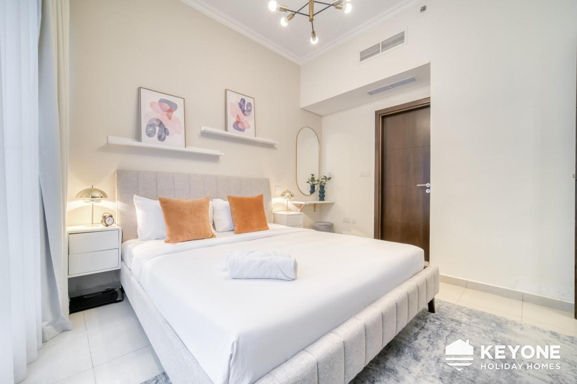 Apartment Contemporary One Bedroom 3 *