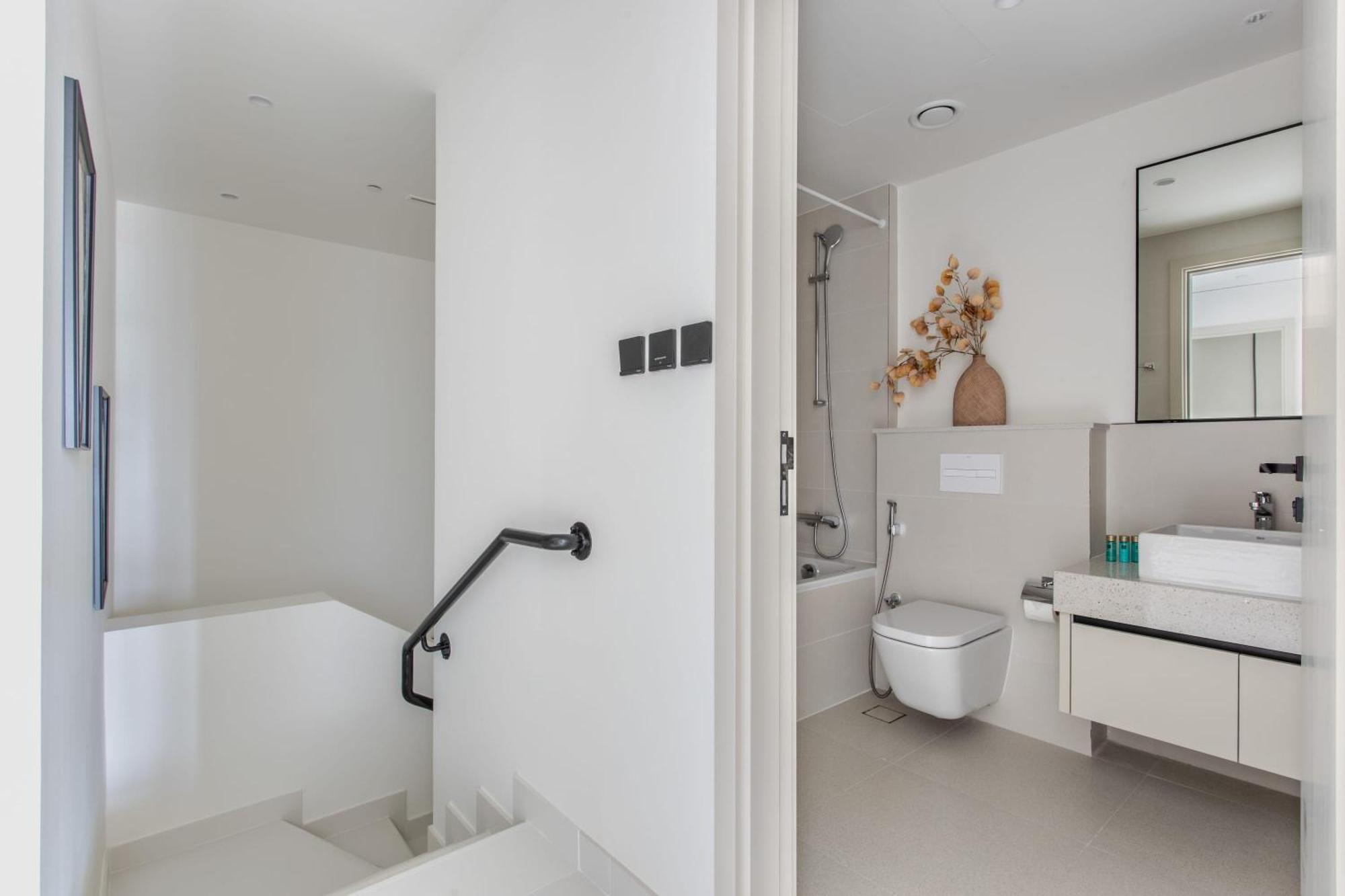 Apartment Frank Porter - Marina Vista Podium 3 Dubai