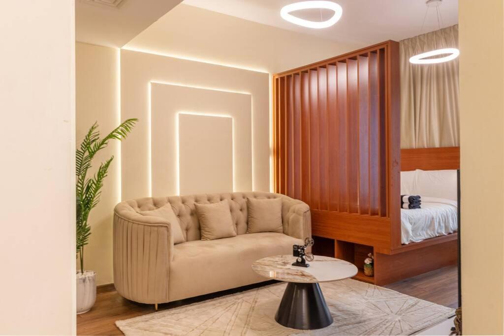 Luxury 3 Bedroom Near In Marina Dubai