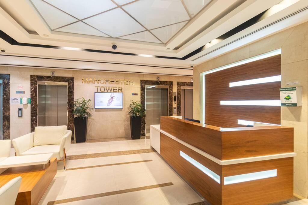 Apartment Luxury 3 Bedroom Near In Marina Dubai