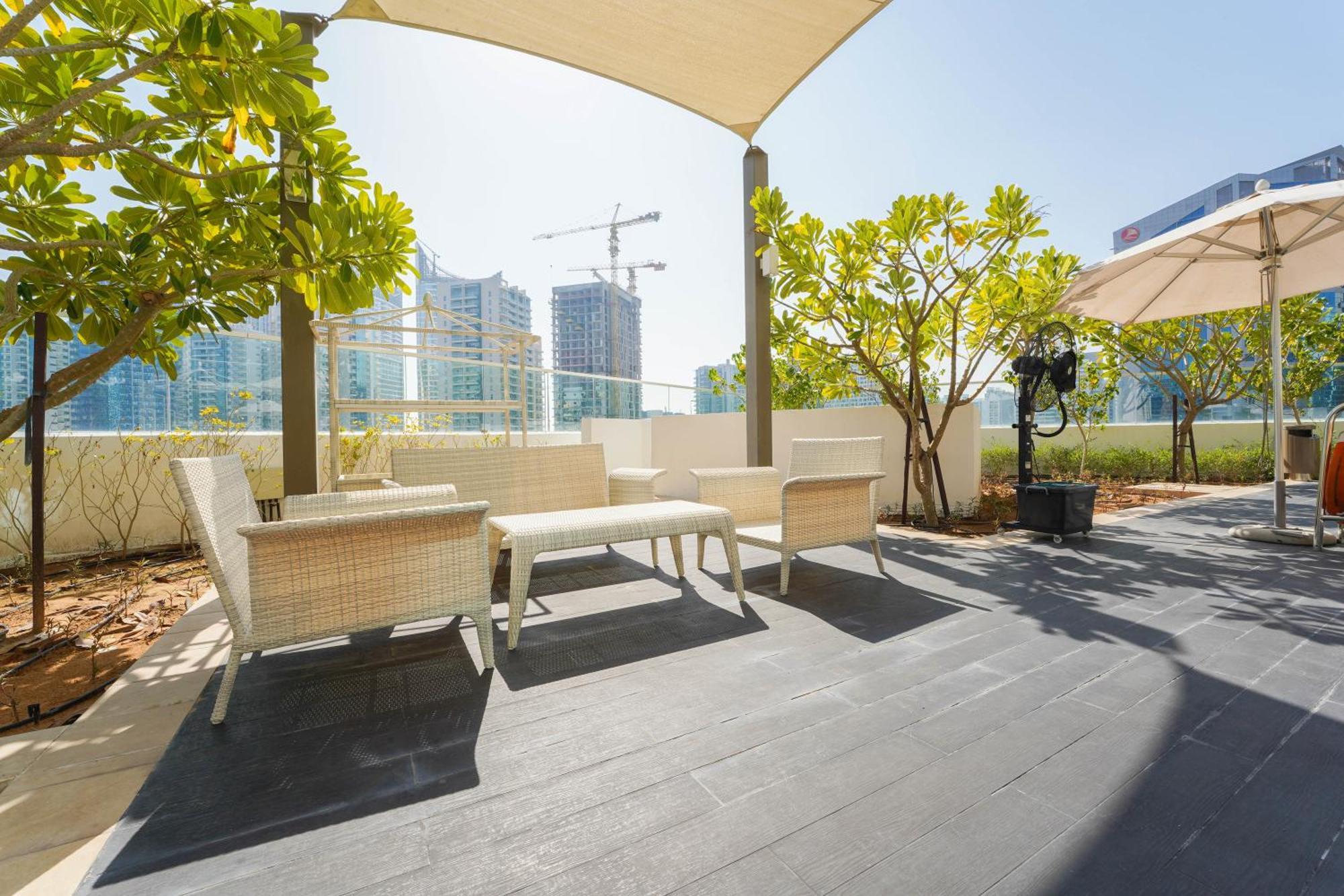 Aliving Stylish At Damac Prive With Balcony And Partial Burj Khalifa View-1315 Apartment *