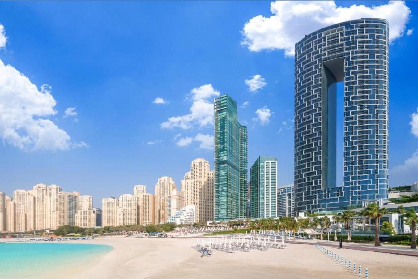 Address 2br Family 56th Floor Dubai