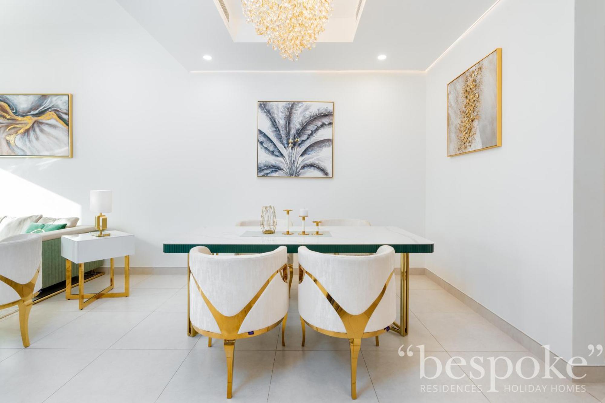 Bespoke - The Bay Residence, Stunning Views * Dubai