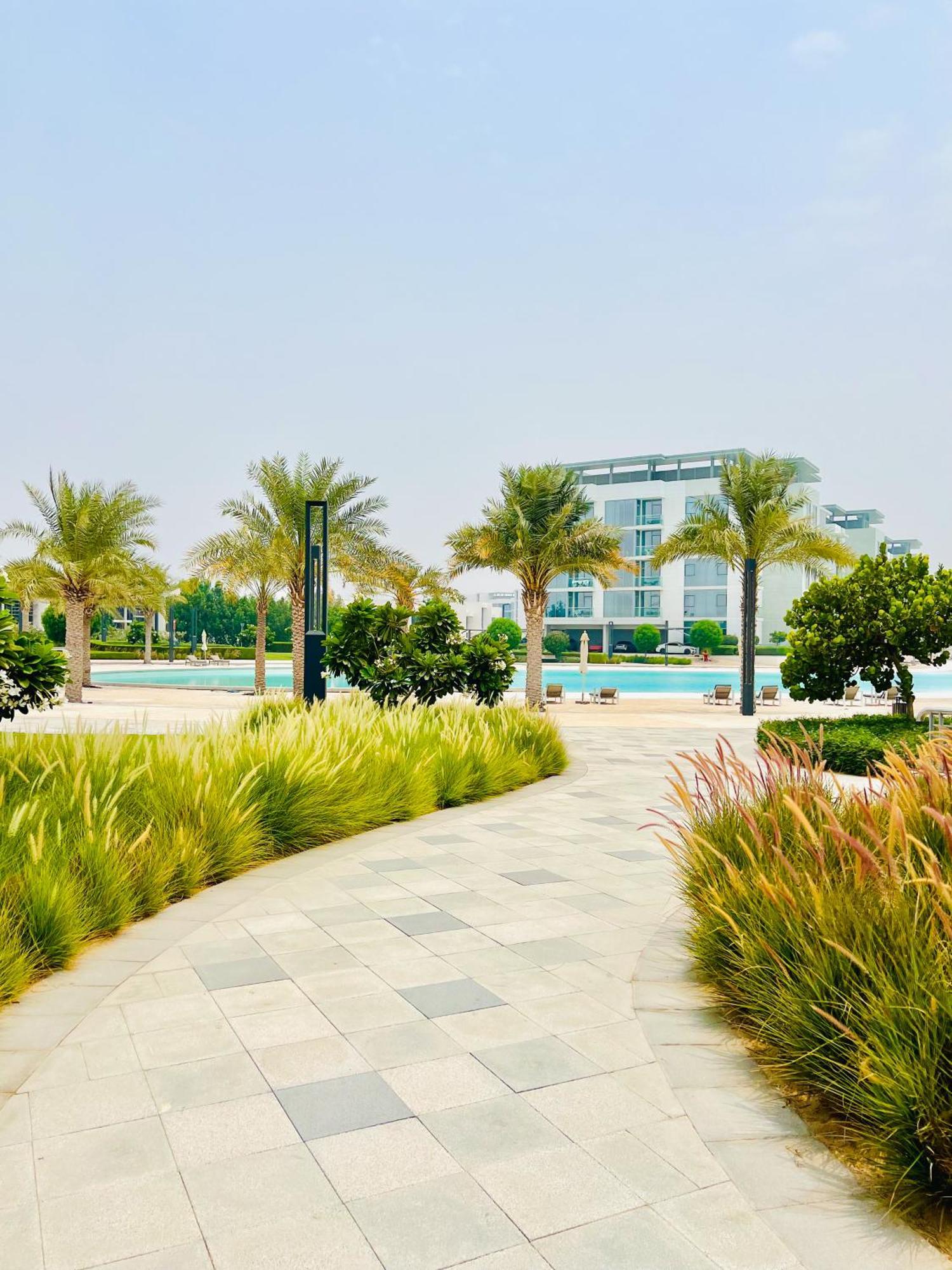 District One, Mbr New Partial Lagoon View * Dubai