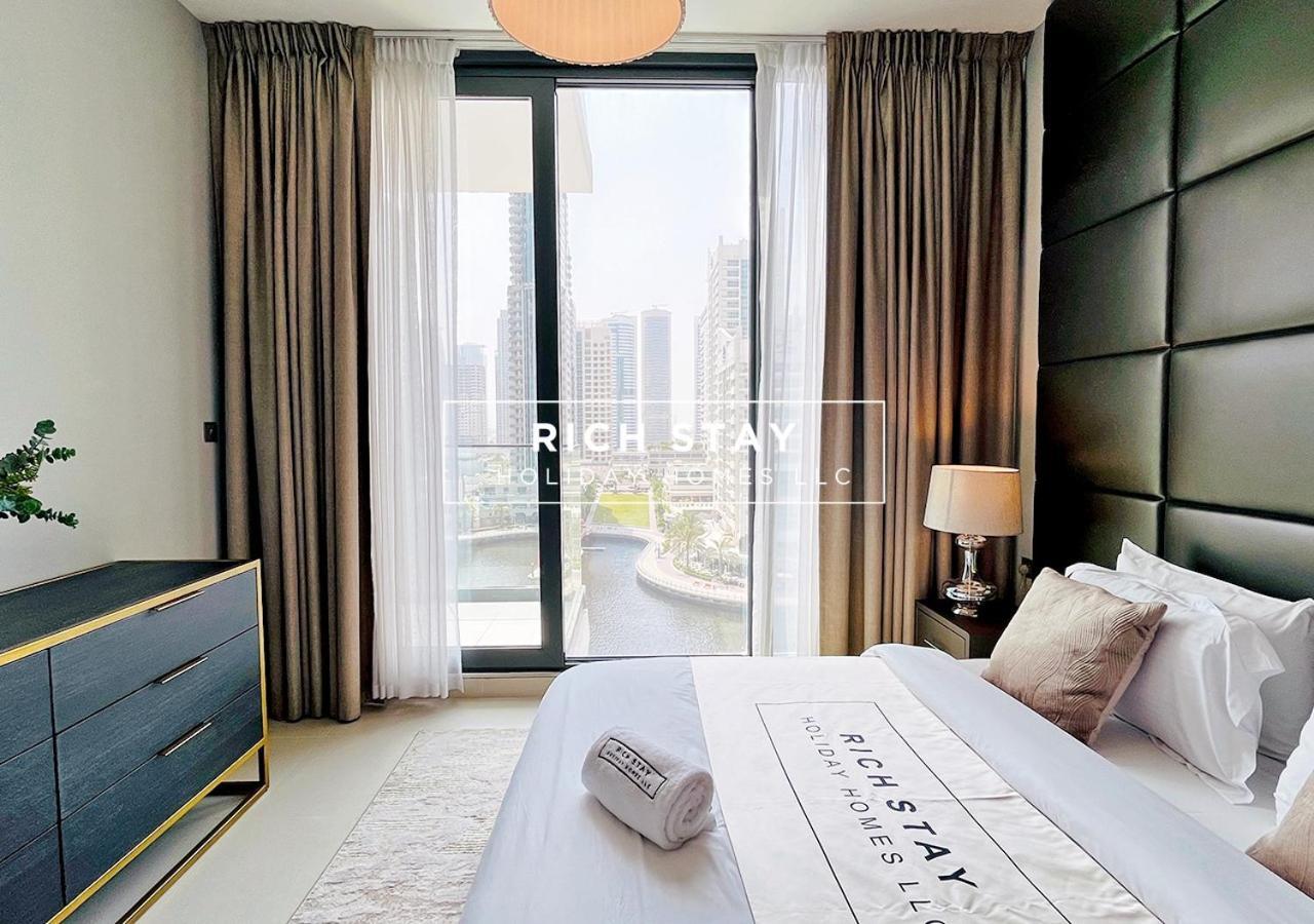 Glamorous 2br In Liv Residences, Marina Apartment Dubai
