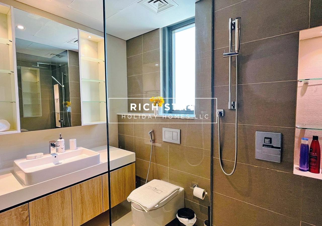 Glamorous 2br In Liv Residences, Marina *