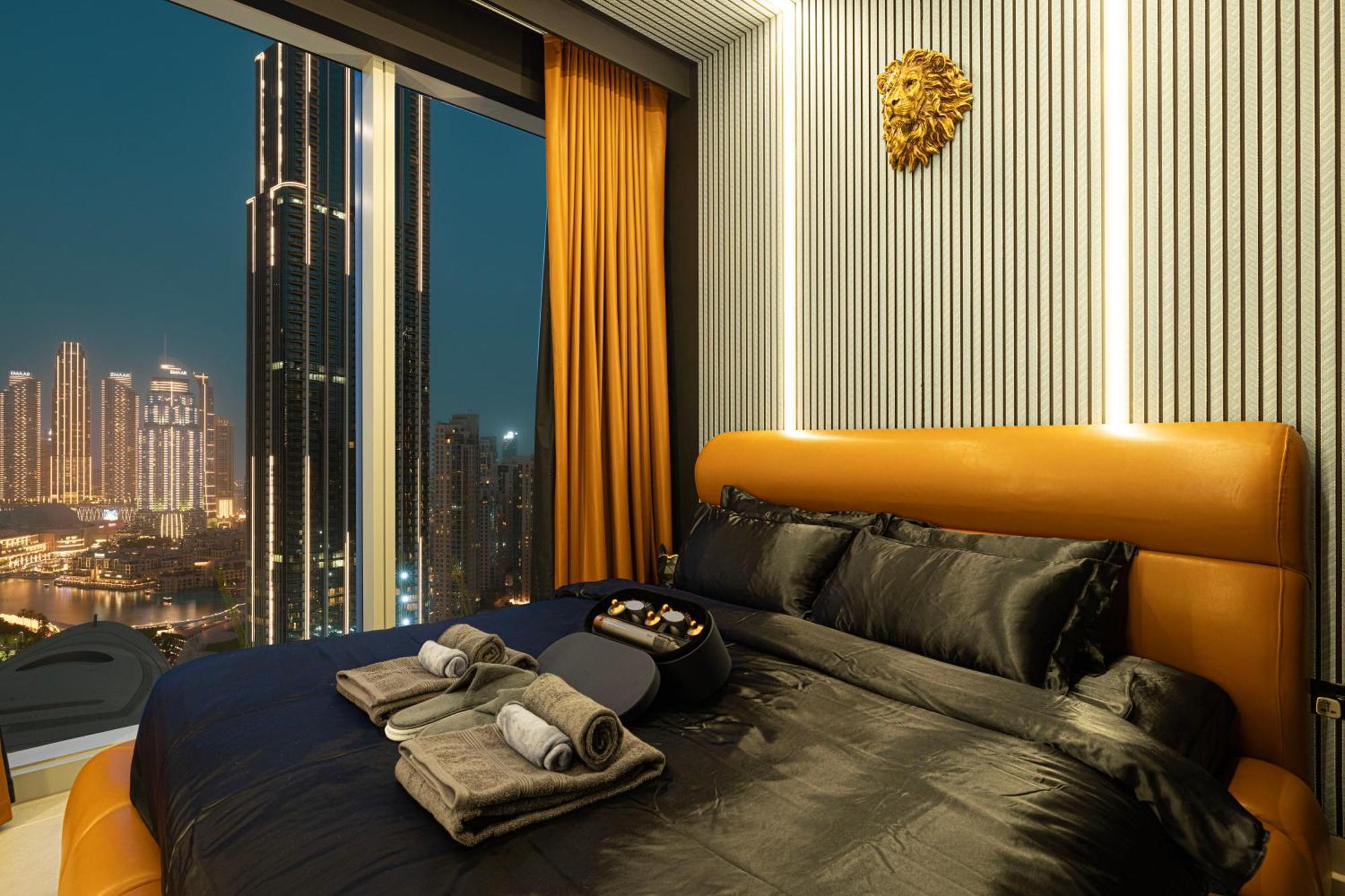 Kabene Exotic, Burj Khalifa & Fountain View, 5 Starts, 4 Bedroom, In