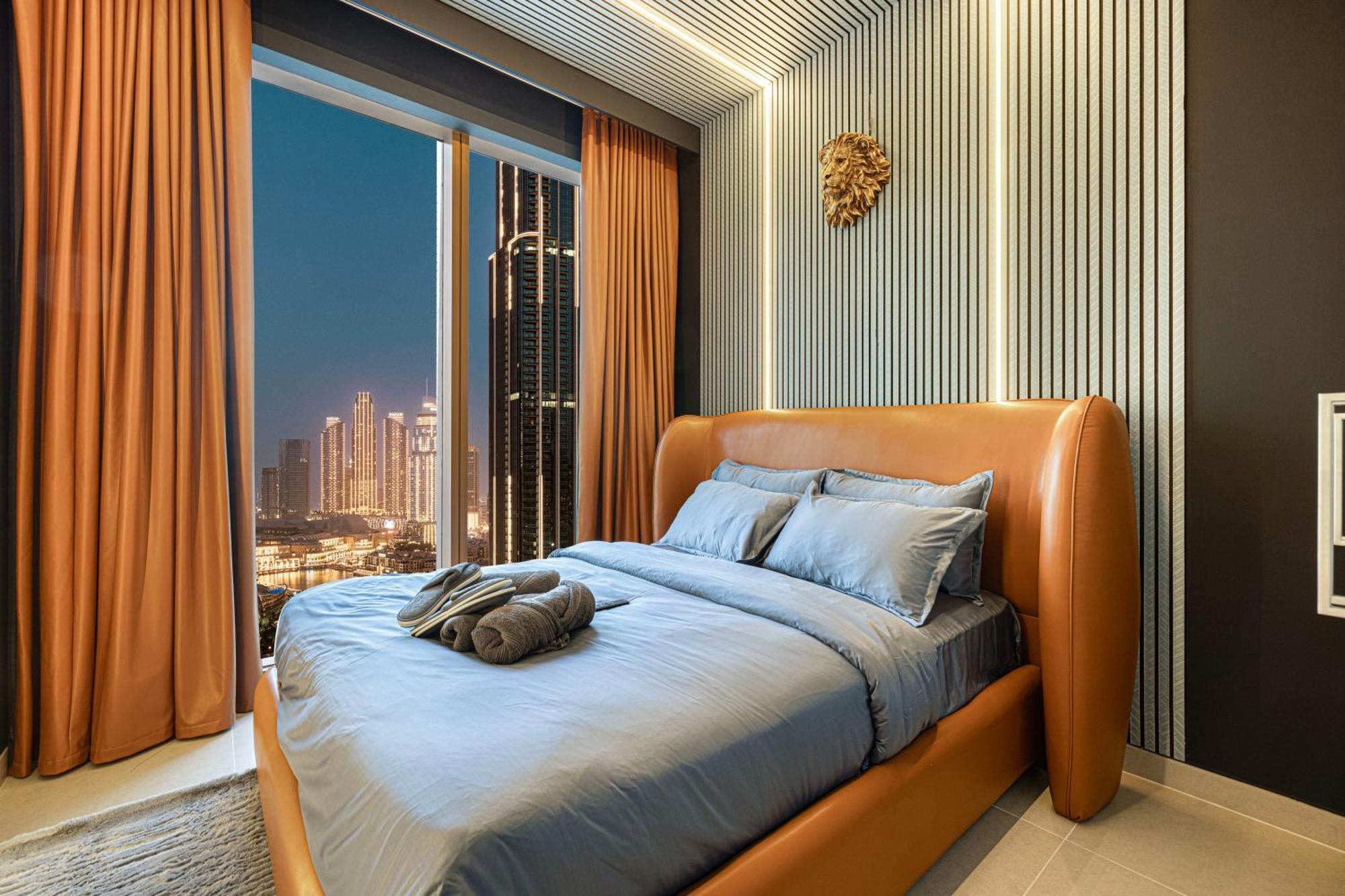 Kabene Exotic, Burj Khalifa & Fountain View, 5 Starts, 4 Bedroom, In Apartment Dubai