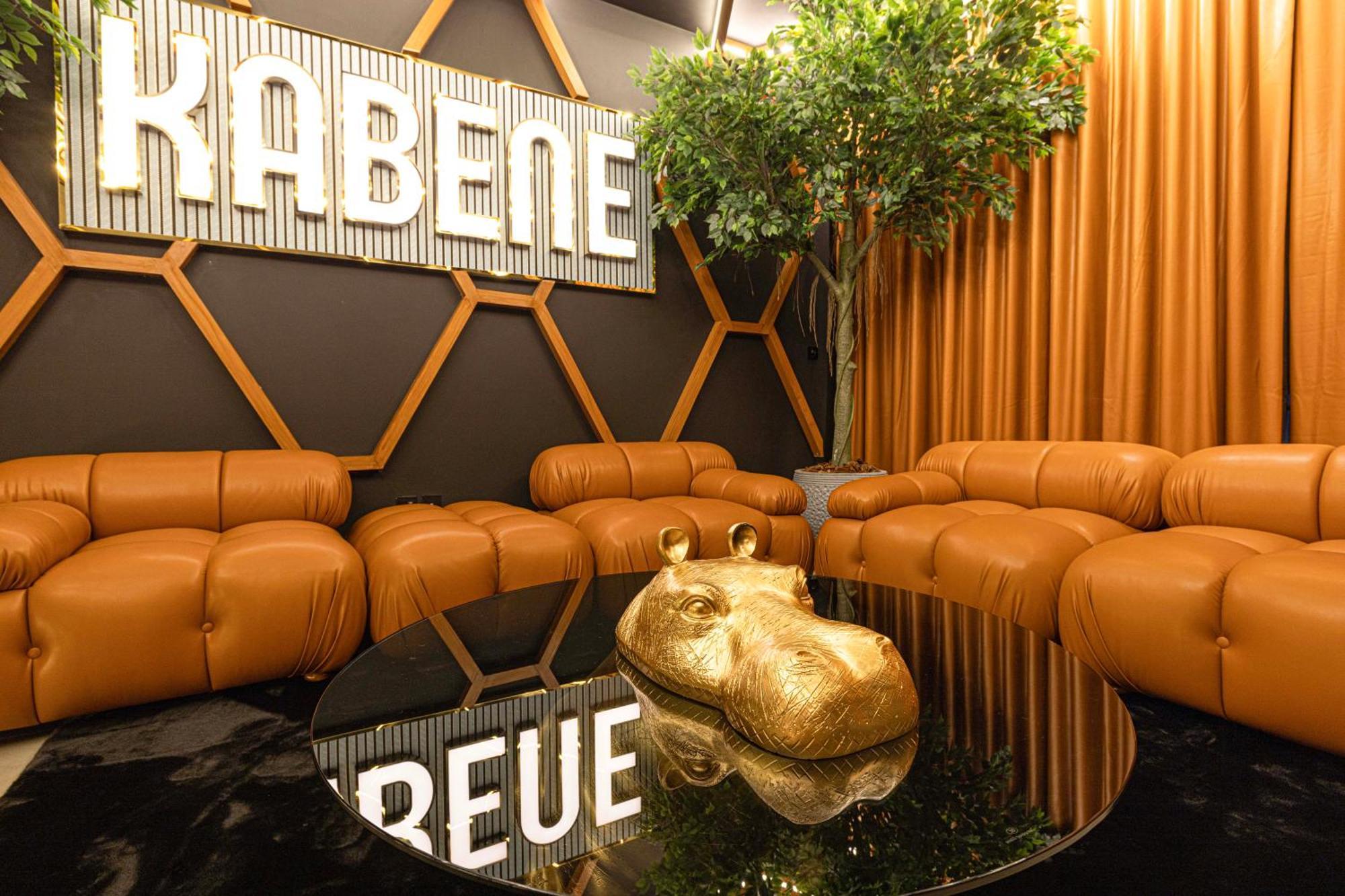 Kabene Exotic, Burj Khalifa & Fountain View, 5 Starts, 4 Bedroom, In *