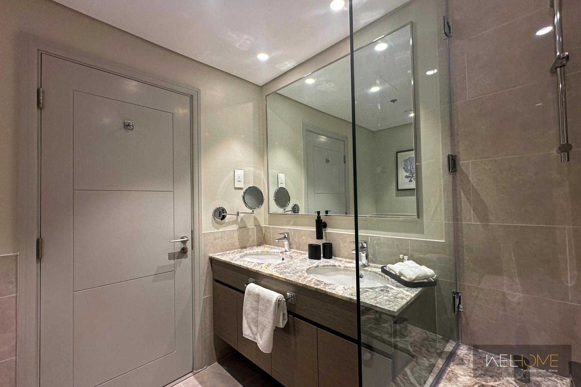 Welhome - Exclusive 2br In Downtown Apartment *