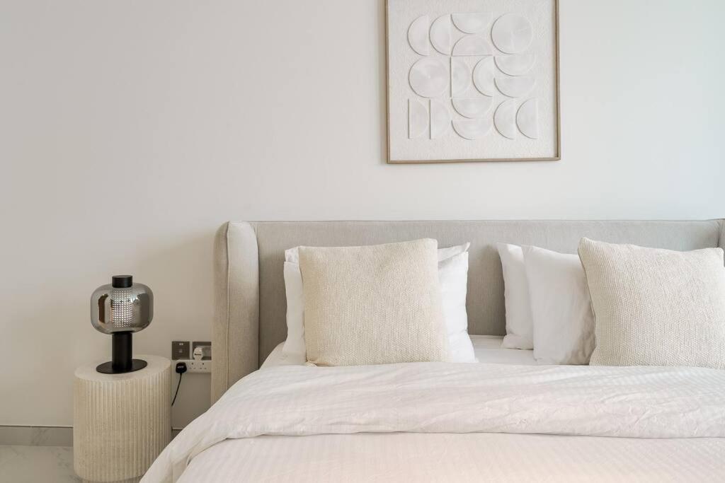 Apartment One Bedroom At District One *