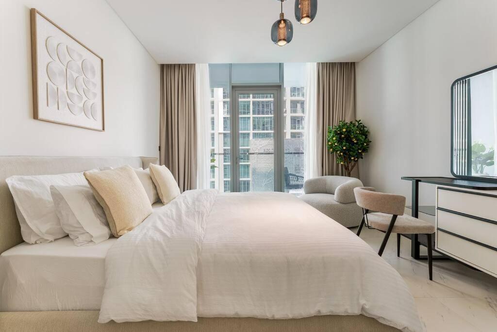 Apartment One Bedroom At District One Dubai