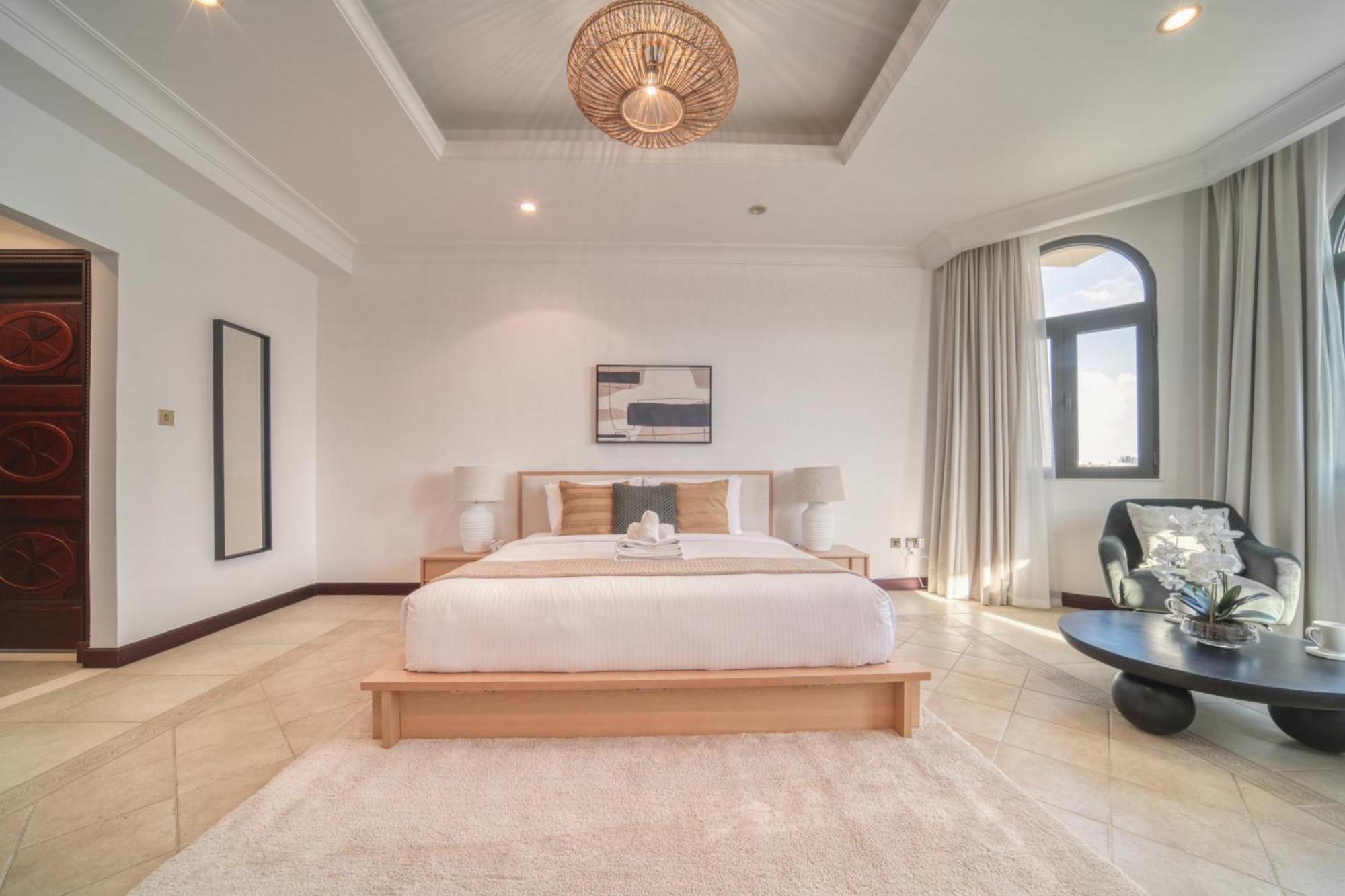 Frond D, Front Villa, Palm Jumeirah - Mint