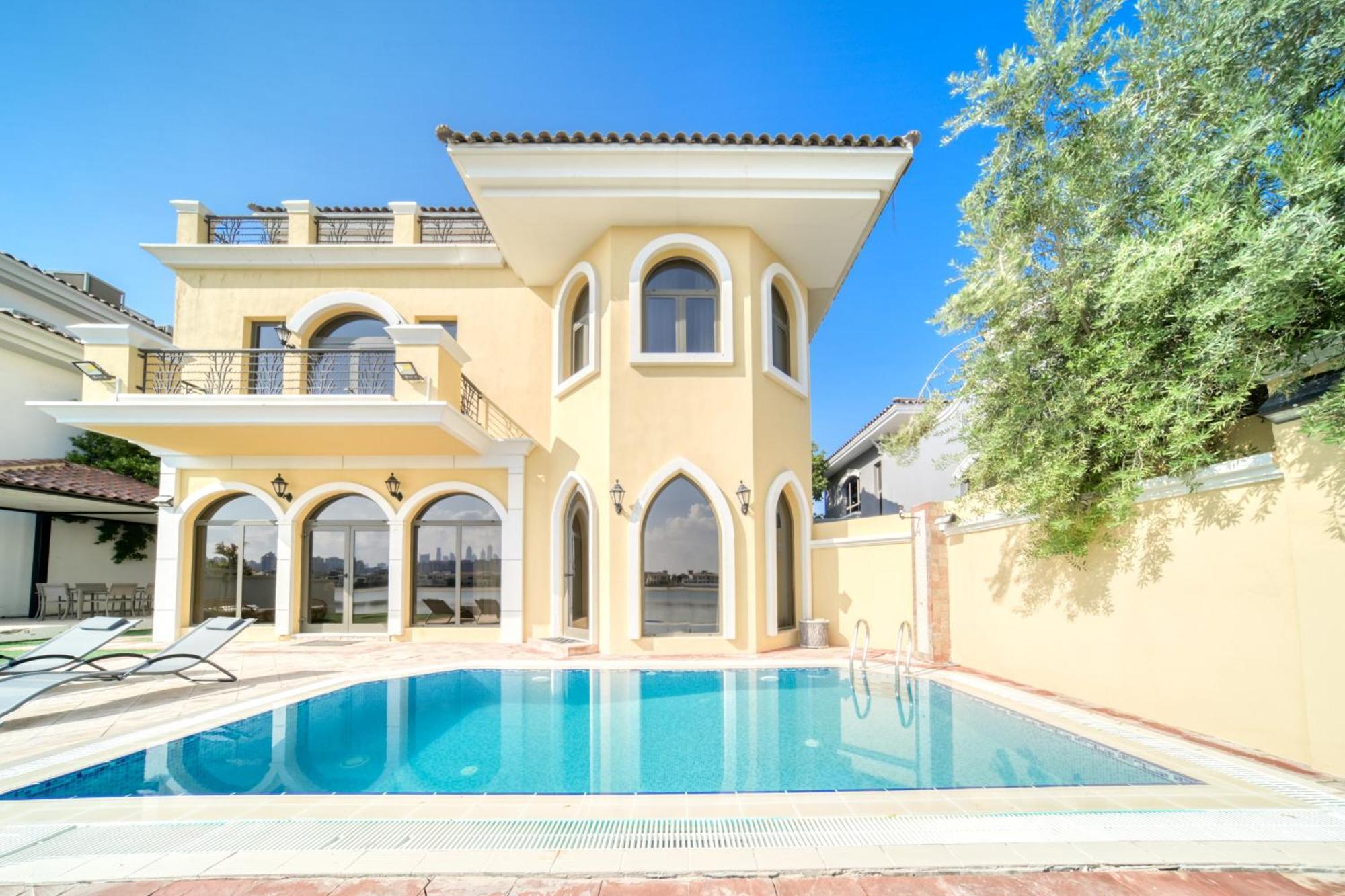 Frond D, Front Villa, Palm Jumeirah - Mint Dubai