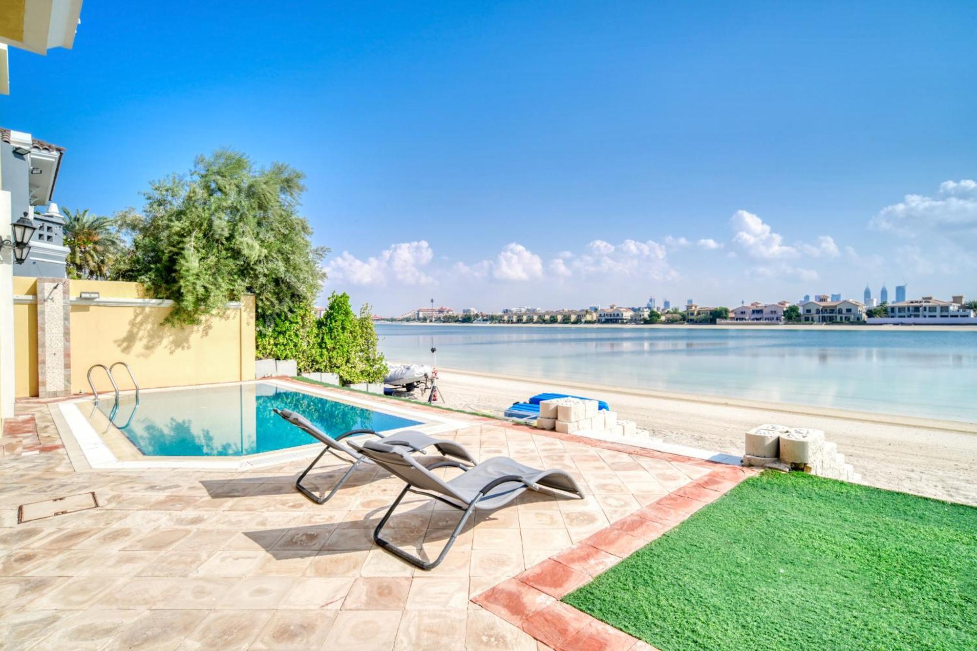 Frond D, Front Villa, Palm Jumeirah - Mint